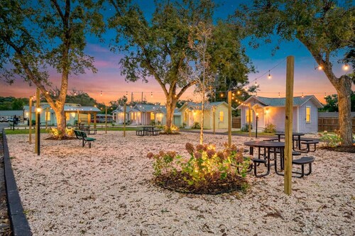 Tiny Haven Unwind in Pensacola