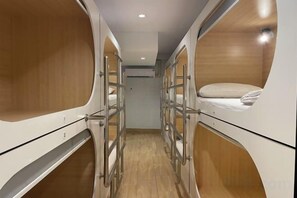 Room - Central Pattaya Hostel (Pattaya)