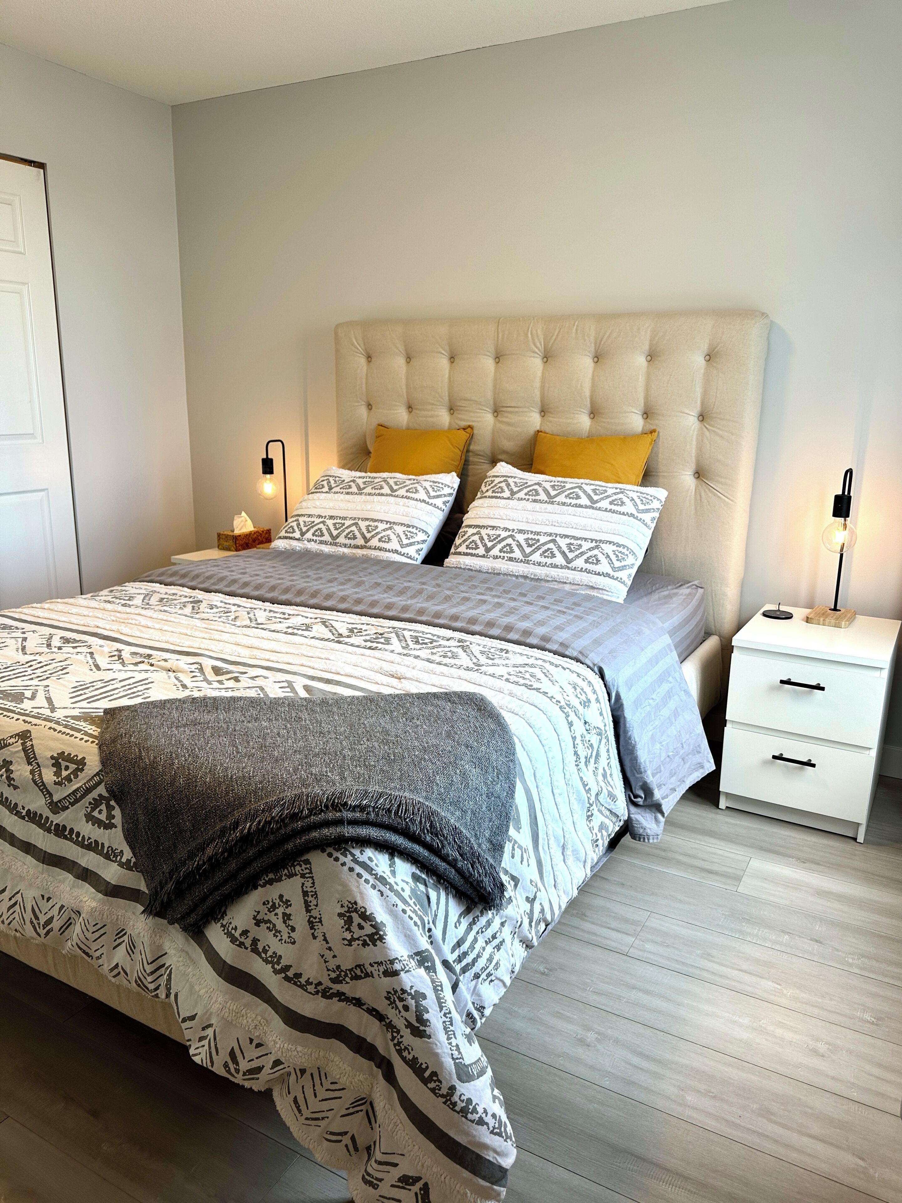 1 室のベッドルーム、WiFi、ベッドシー ツ