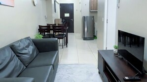 Room, 1 Bedroom, Balcony | Living room - Room-contemporary 1BR Pad With Cozy Vibe (Iloilo)