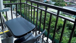 Room, 1 Bedroom, Balcony | Balcony - Room-contemporary 1BR Pad With Cozy Vibe (Iloilo)
