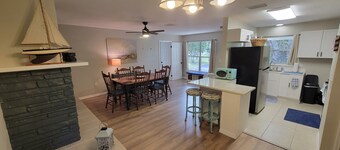 3-bedroom cottage w/ close walks yet private.