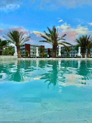 Unclassified image, 3 of 115, button - Porto 2 Life Resort (Ipojuca)