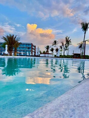 Unclassified image, 5 of 115, button - Porto 2 Life Resort (Ipojuca)