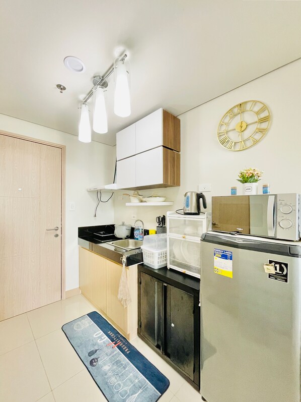 Room, 1 Bedroom, Balcony | Interior