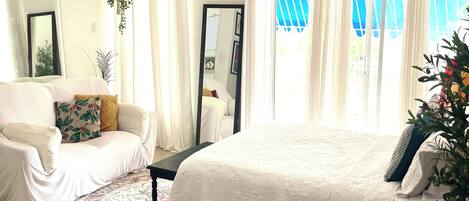 1 غرفة نوم ومكواة/لوح كي وواي فاي وملاءات أسرّة