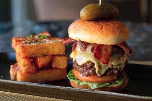 Food and drink - AC Hotel Inverness (Inverness)