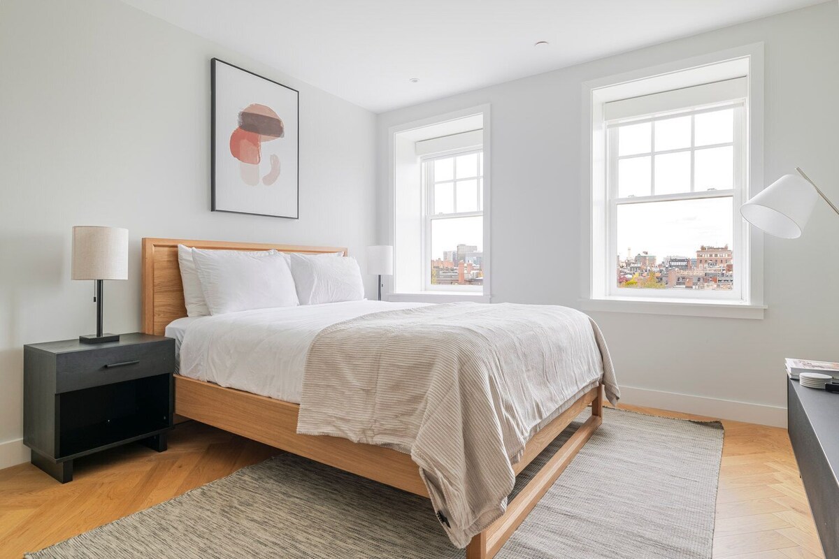 Blueground | Back Bay East, view, nr Public Garden