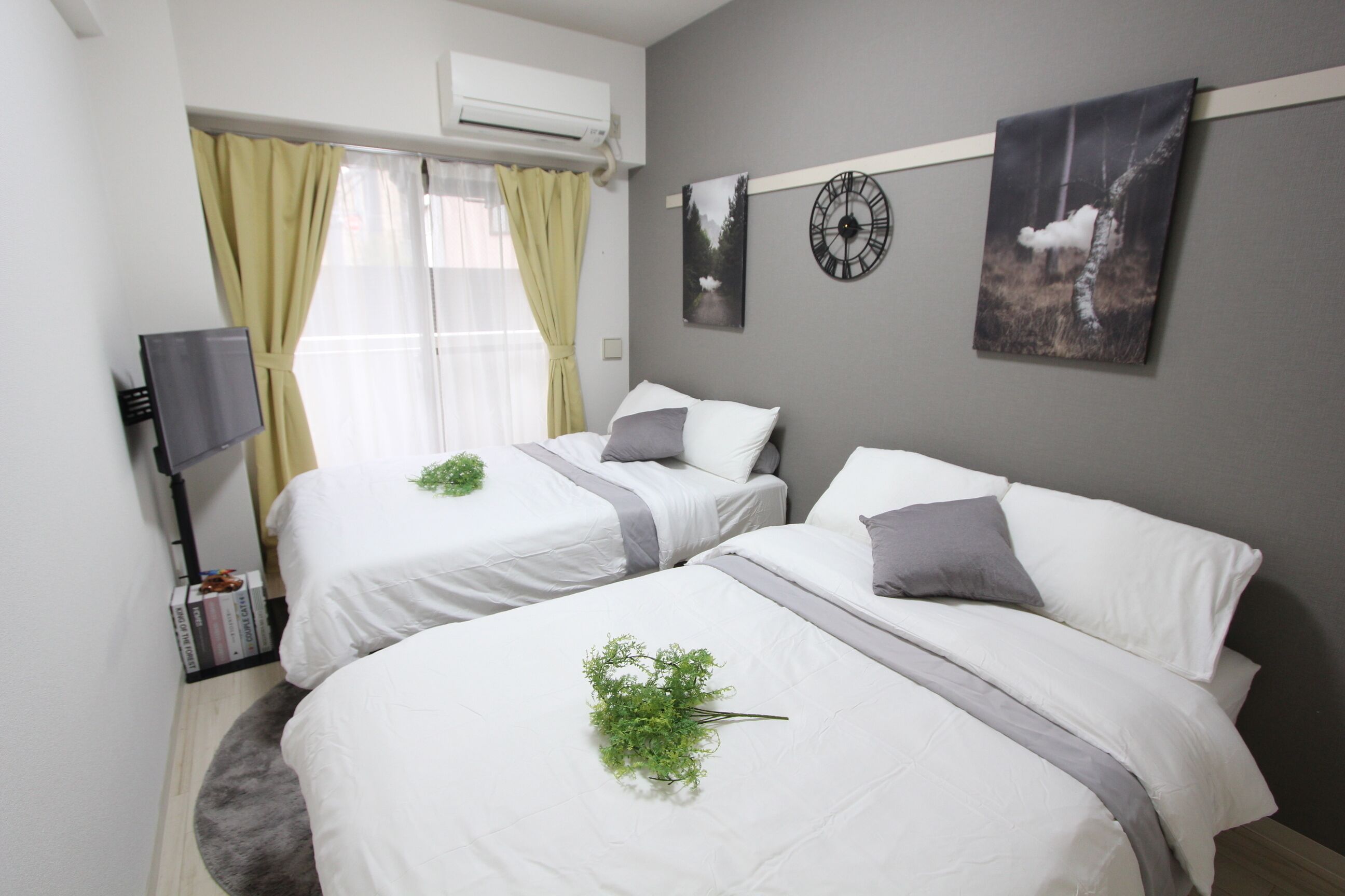 1 quarto, roupa de cama