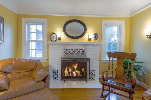 Historic Farm House | Petaluma