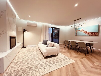 Close to It All, Away from It All - Entire guesthouse in Bangholme, Australia