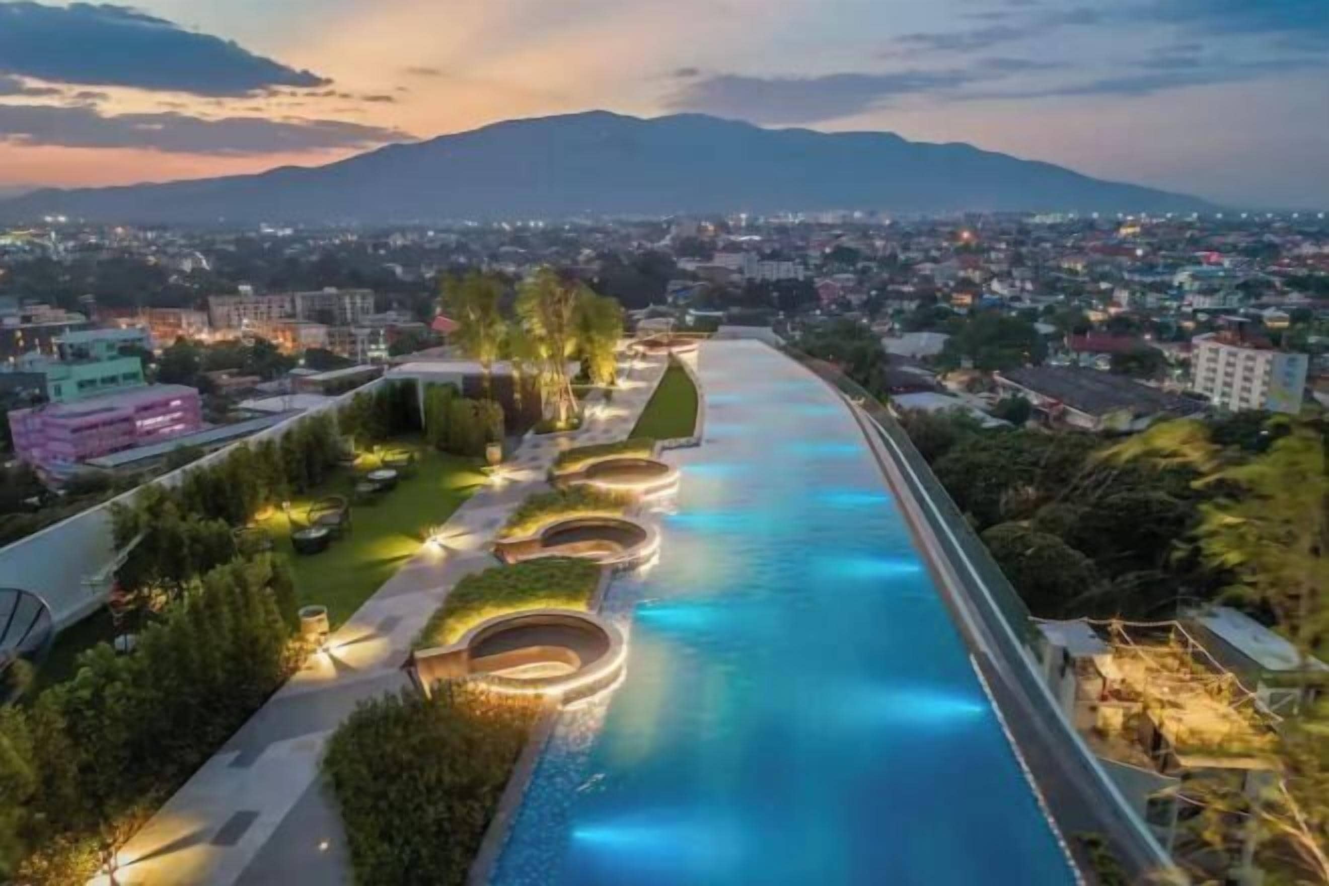 บริเวณภายนอก