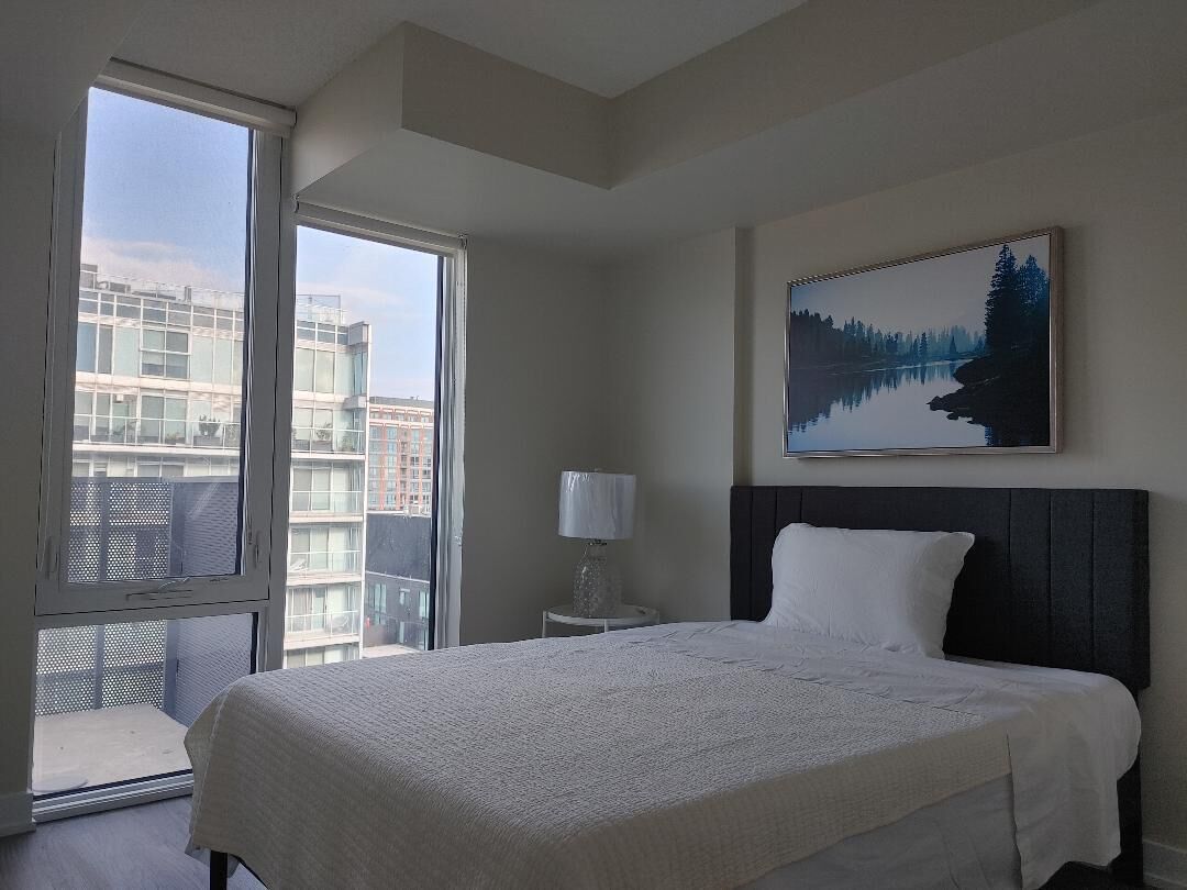 1 bedroom, iron/ironing board, internet, bed sheets