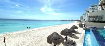 OvaCancun Apartments