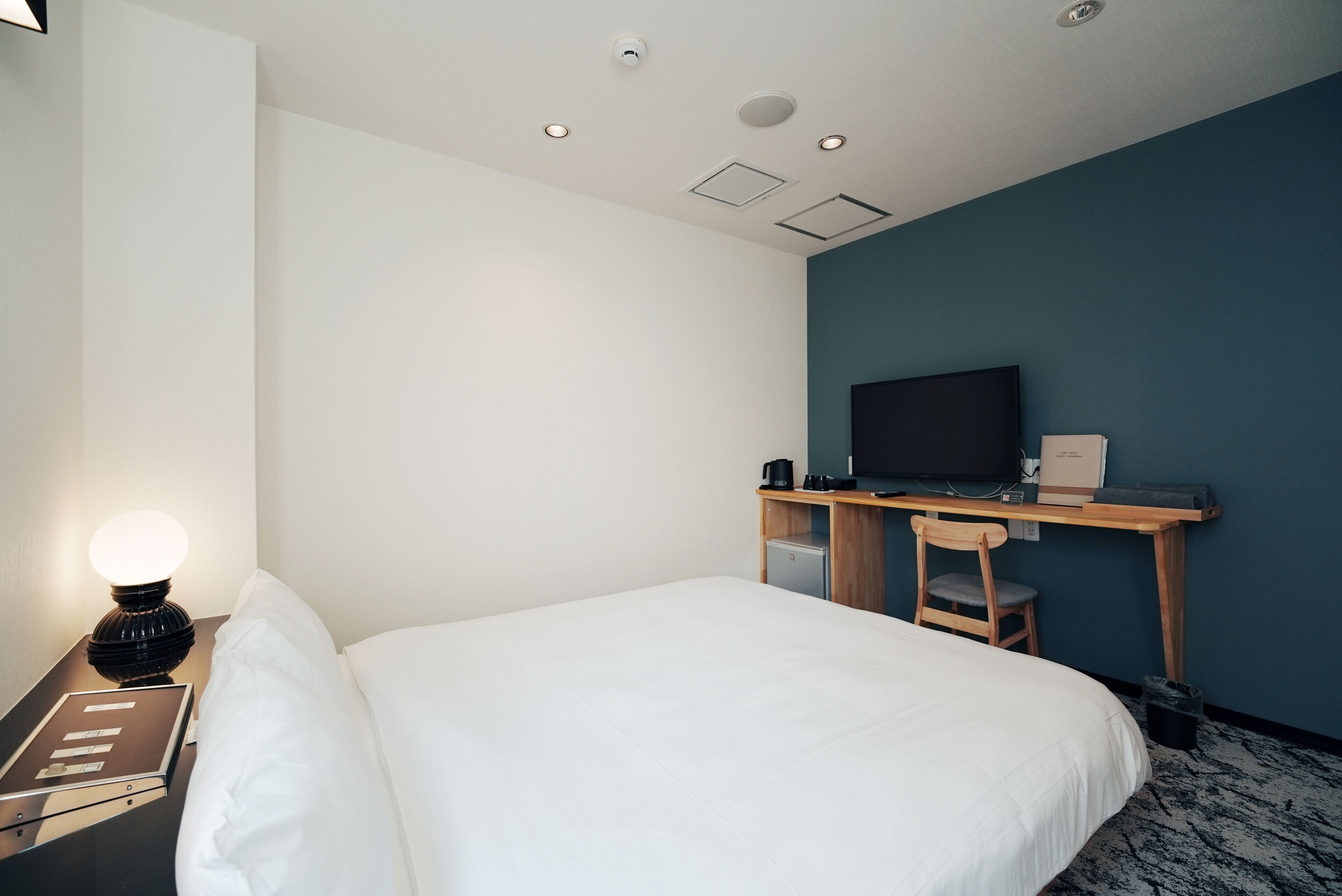 Habitació doble econòmica | Wifi gratuïta i roba de llit 