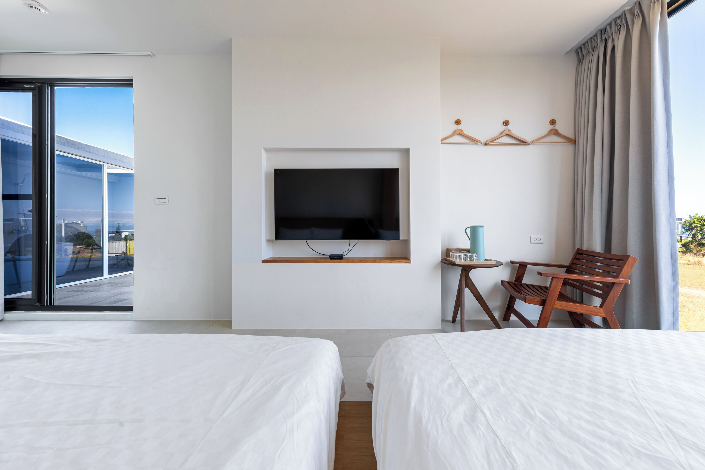 Quadruple Room, Terrace | Desk, free WiFi