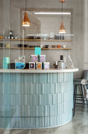 Coffee shop - Unknown Coffee Inn (Liuqiu)