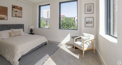 Downtown Tulsa ✦ Beacon Getaway