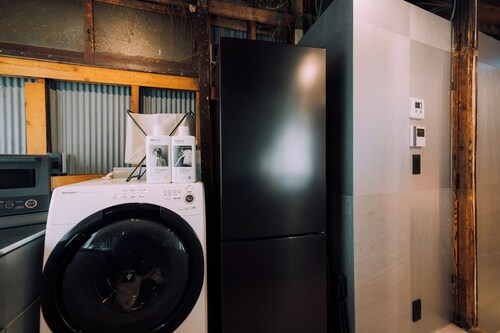 Ivy Place Harajuku Urban Steel Teahouse