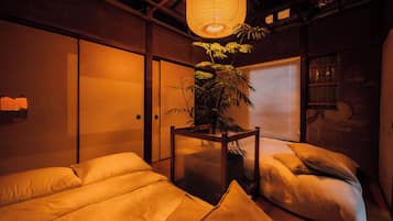 Room | Iron/ironing board, free WiFi, bed sheets