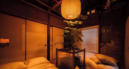 Ivy Place Harajuku Urban Steel Teahouse