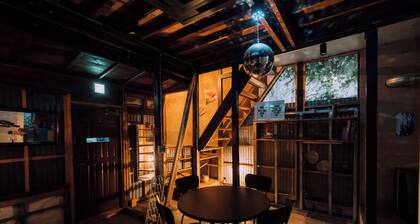 Ivy Place Harajuku Urban Steel Teahouse