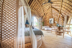 Villa, Terrasse, Flussblick