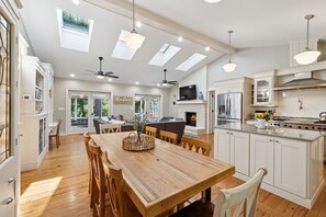 تناول الطعام