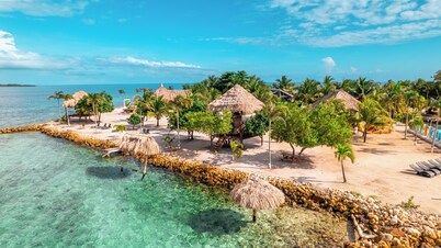 Bullock Island, Belize