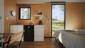 1 bedroom, bed sheets