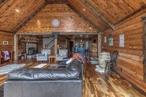 TV, fireplace, books, offices