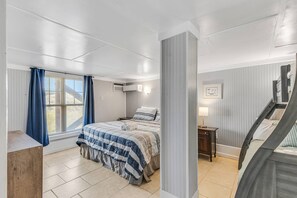 5 bedrooms, free WiFi, bed sheets