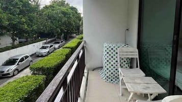 标准双人房, 阳台, 庭院景观 | 露台