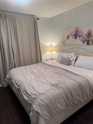 3 soverom, strykejern/-brett, wi-fi og sengetøy