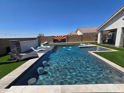 Boater/atv getaway Huge heated pool with free private boat dock at lake Martinez