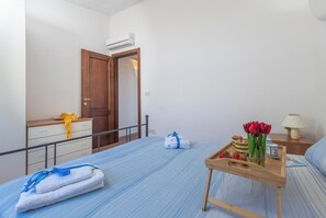 1 bedroom, iron/ironing board, WiFi, bed sheets - Domus De Pedra Pertunta (Castelsardo)