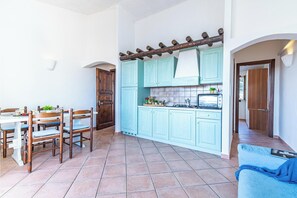 Interior - Domus De Pedra Pertunta (Castelsardo)