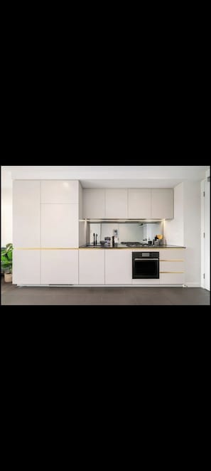 Microwave, oven, dishwasher