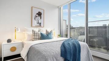 2 chambres, fer et planche Ă repasser, draps fournis