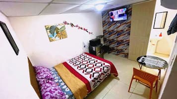 Blackout curtains, free WiFi, bed sheets