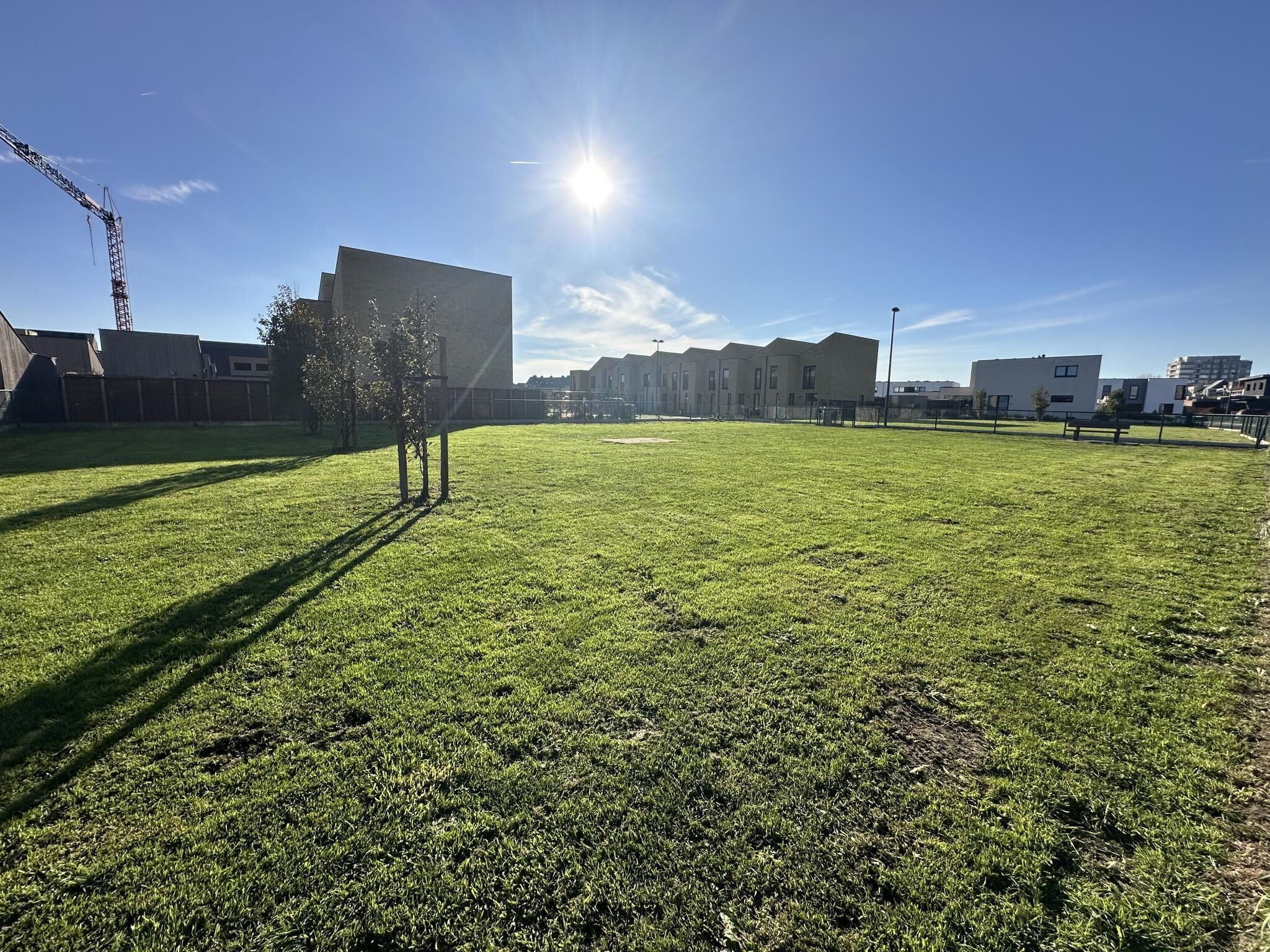 المنطقة المحيطة بالمنشأة