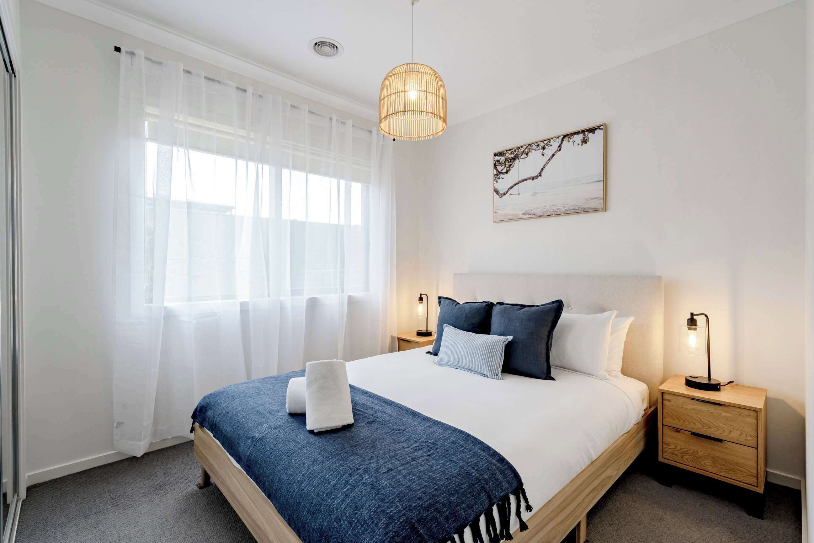 4 chambres, fer et planche à repasser, Wi-Fi, draps fournis