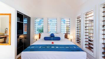 Standard Single Room, Ocean View | In-room safe, soundproofing