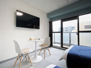 1 bedroom, desk, free WiFi, bed sheets - 403 Twin room with unit bath 2 single beds Near Kanazawa Castle Park / Kanazawa Ishikawa (Kanazawa)