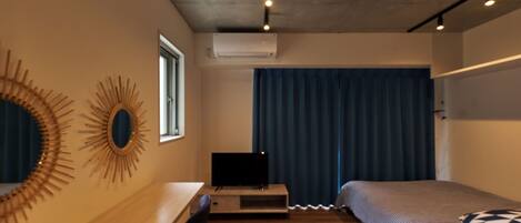 1 bedroom, free WiFi, bed sheets