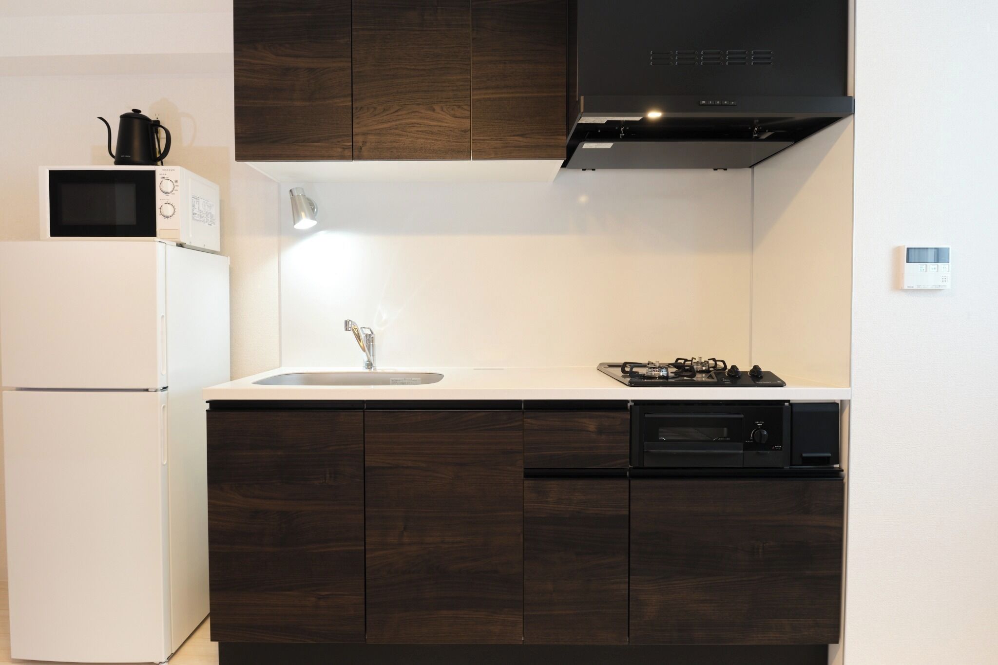 Fridge, microwave, stovetop, cookware/dishes/utensils