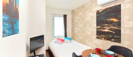 1 bedroom, free WiFi, bed sheets