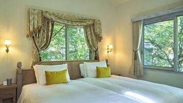 2 bilik tidur, meja, Wi-fi percuma, cadar katil