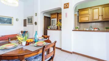Apartamento família, vários quartos (Bilo Asfodelo Alghero Centro) | Opções para refeição