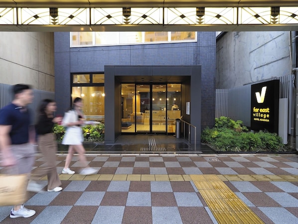 تفاصيل الفندق من الخارج